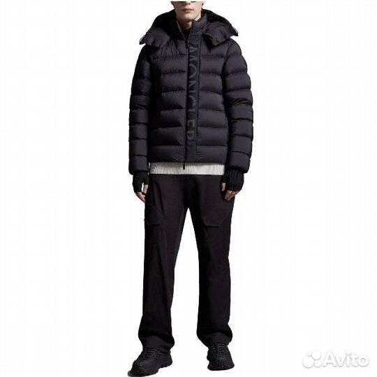 Пуховик Moncler