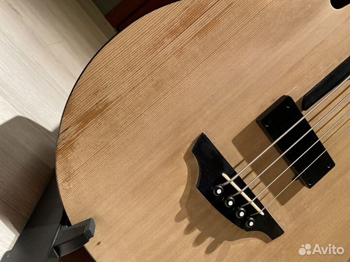 Акустическая бас гитара Furch B 61 CM