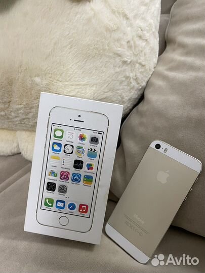 Телефон iPhone 5s