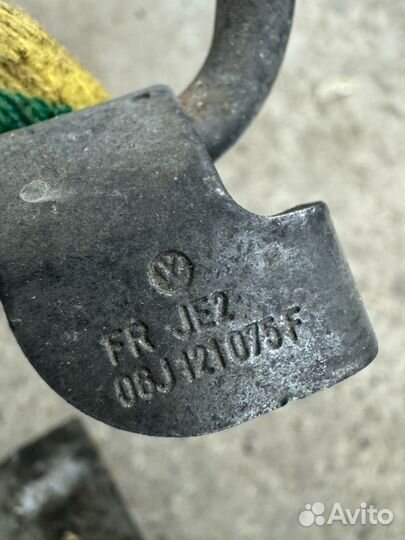 Трубка системы охлаждения в сборе Пассат сс