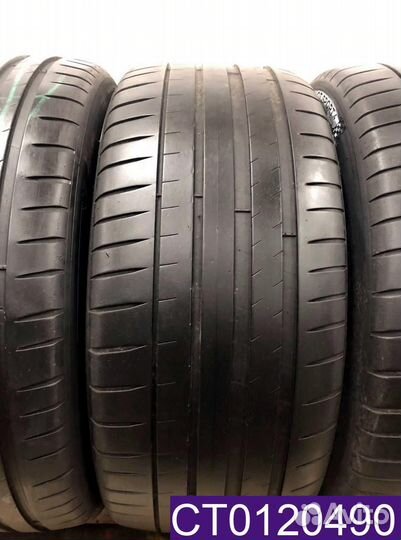 Michelin Pilot Sport 4 225/45 R18 и 245/40 R18 93Y