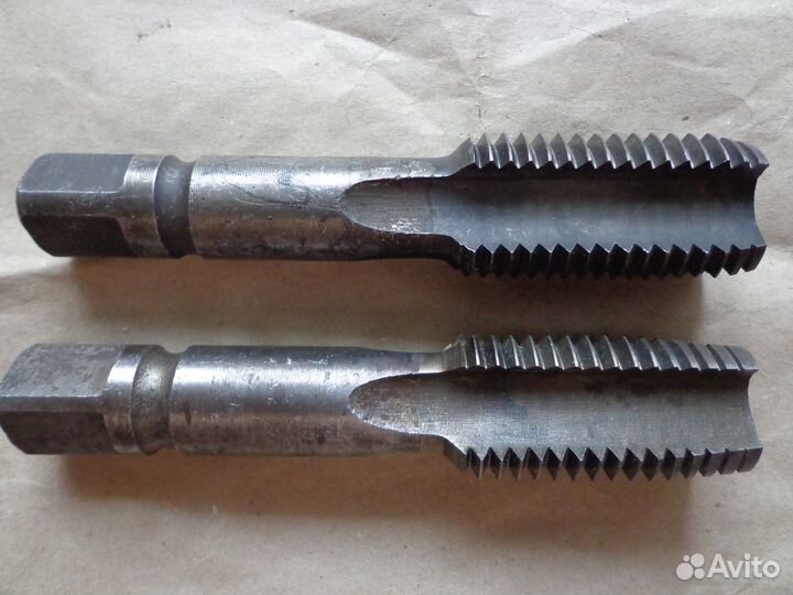 Метчики м/р 36х4. HSS. Комплектные