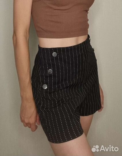 Шорты женские