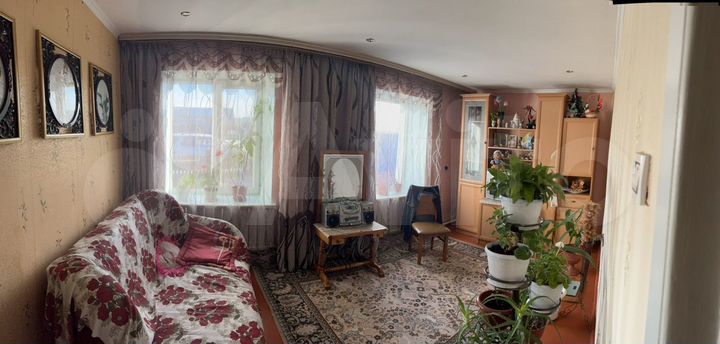 3-к. квартира, 70 м², 1/1 эт.