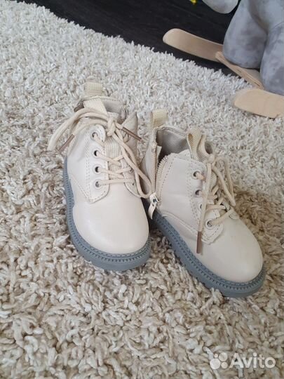 Ботинки на девочку 21