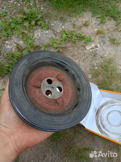 Шкив коленвала ford transit 2.2