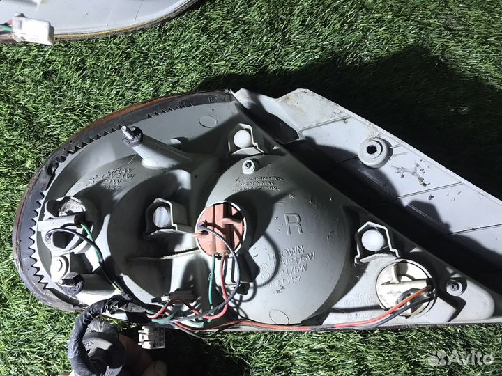 Фонари задние Kia Spectra