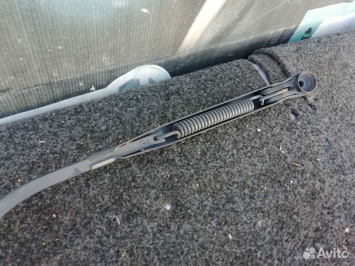 Дворник задний Mazda 6 (GG) 2002-2007