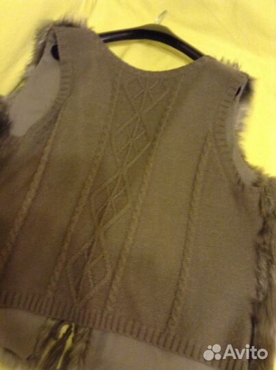 Жилет меховой размер 56-58