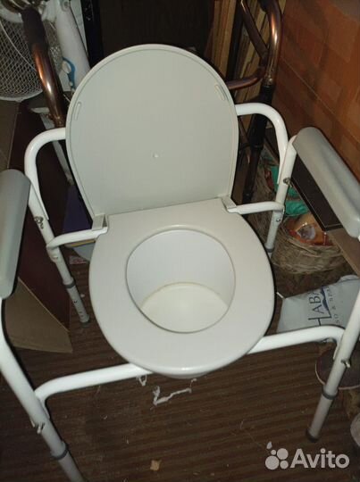 Унитаз для инвалидов