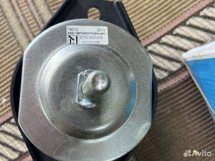 Подушка двигателя ваз 21100-1001204-82