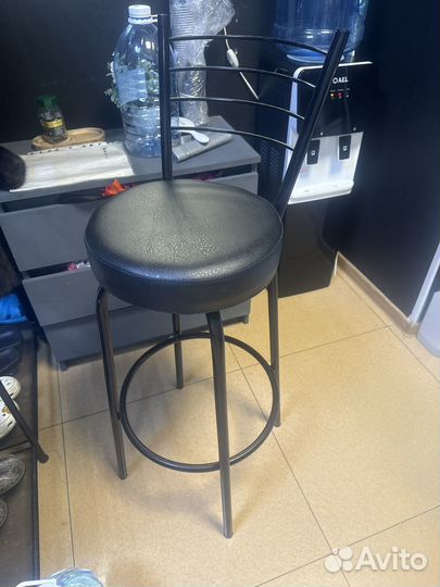 Стул для бровиста