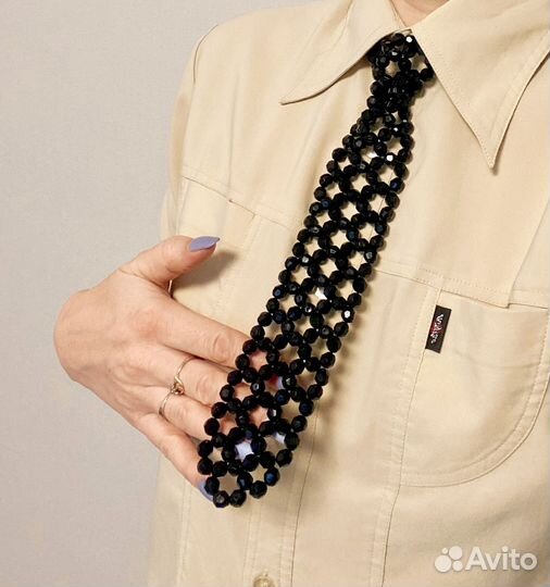 Галстук и брелки