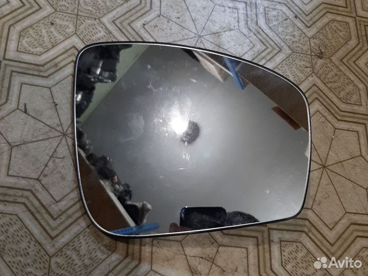 Зеркальный элемент правый Nissan Almera G15