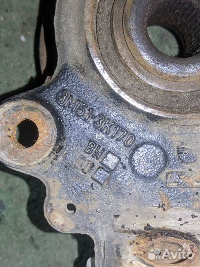 Кулак поворотный Ford Focus 2 2008-2011, правый