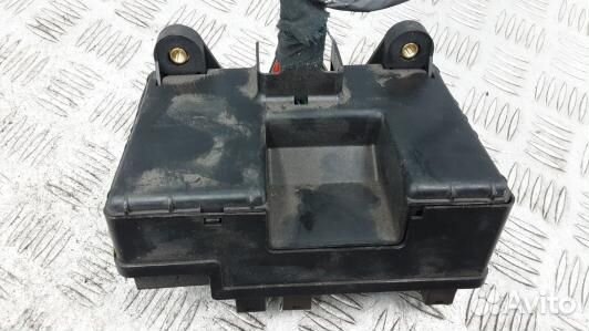 Блок предохранителей ssang yong rexton 2 (2NN15M10