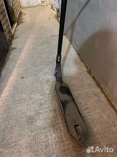 Трюковой самокат