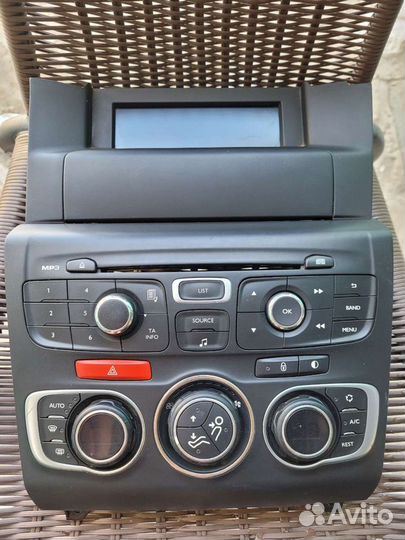 Управление климатом Ситроен С4