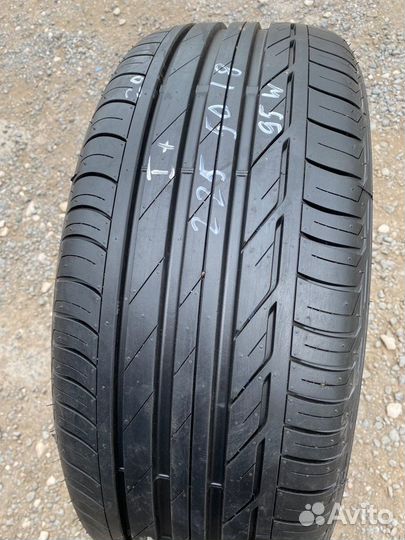Bridgestone Turanza T001 225/50 R18 95W