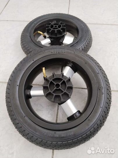 Колесо на трехколесный велосипед