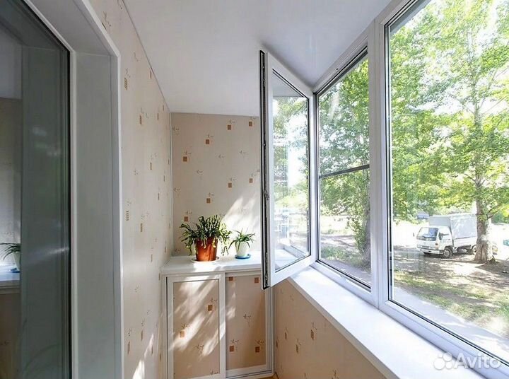 Остекление окна для лоджий и балконов