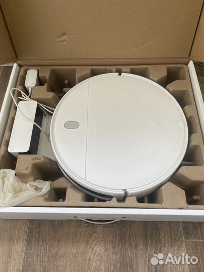 Робот пылесос xiaomi G1