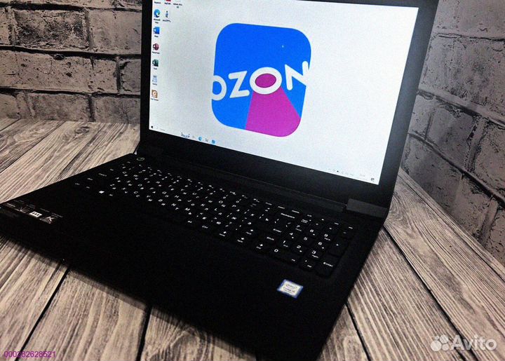 Lenovo v310 Core i5/Full HD