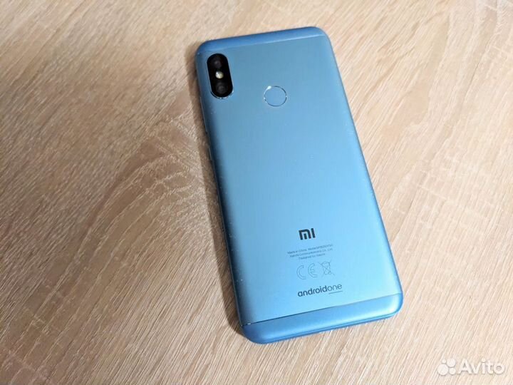 Xiaomi Mi A2 Lite Android One, 3/32 ГБ