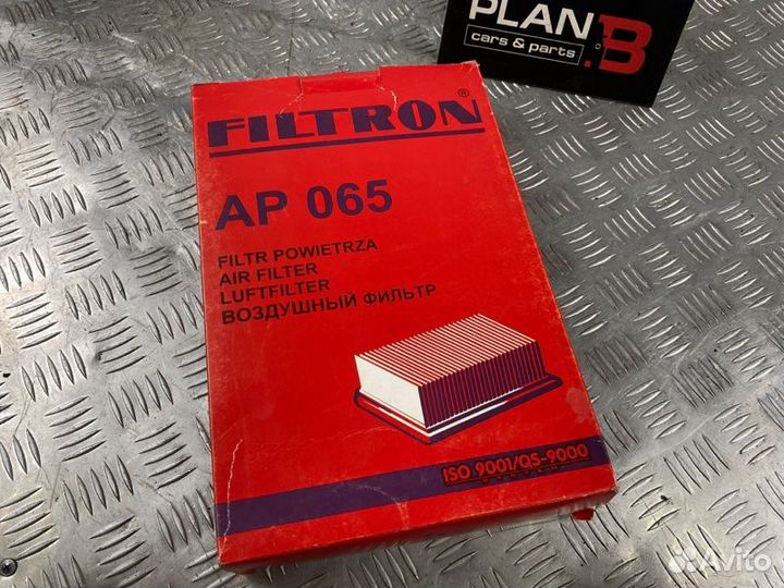Фильтр воздушный двигателя Filtron Ap065