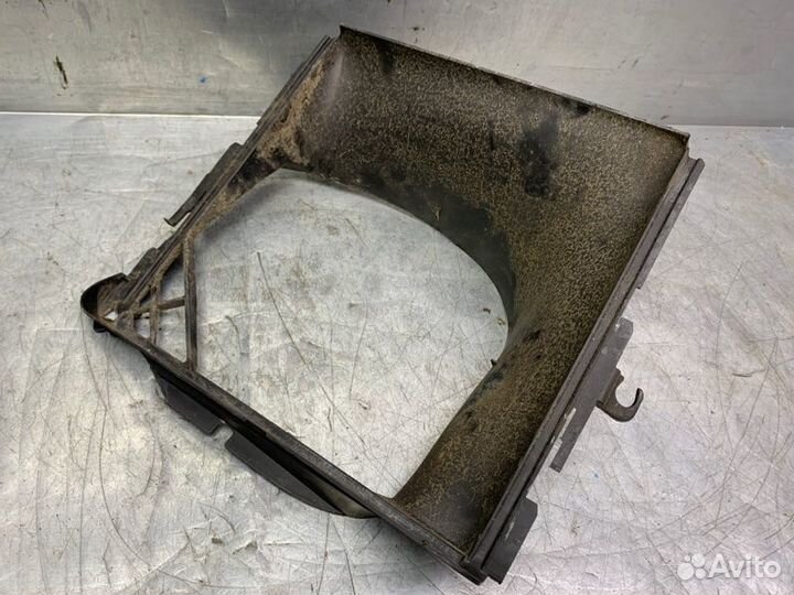 Воздуховод интеркулера Volkswagen Touareg