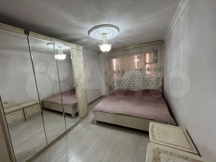 3-к. квартира, 85 м², 4/5 эт.