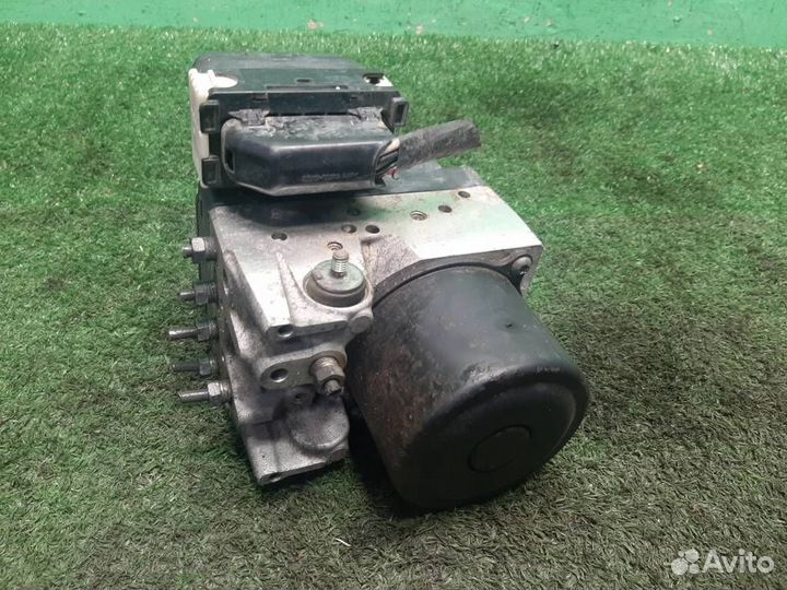 Насос ABS Toyota RAV4 A30 2007