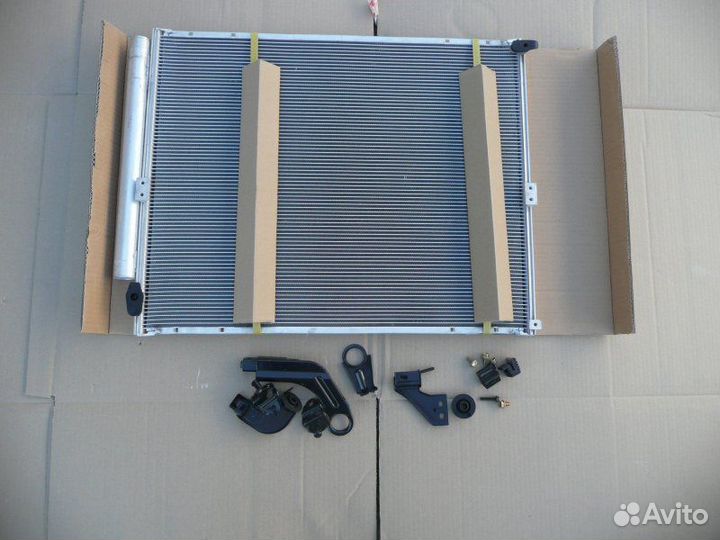 Радиатор кондиционера Toyota Land Cruiser Prado