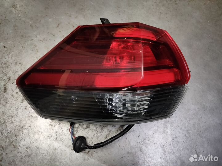 Фонарь левый Nissan x-trail t32 Led оригинал