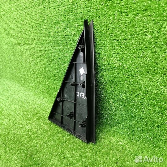 Уголок двери внешний задний левый SsangYong Actyon