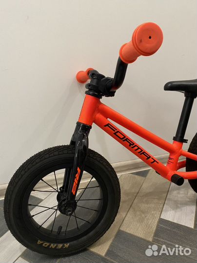 Беговел Format Runbike, красный