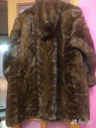 Полушубок норковый с капюшоном 52р