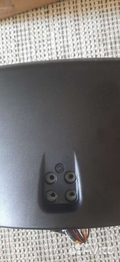 Развлекательная система для пассажиров Mercedes-Be