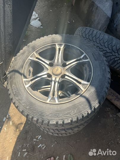 Колеса в сборе r15 4x114.3