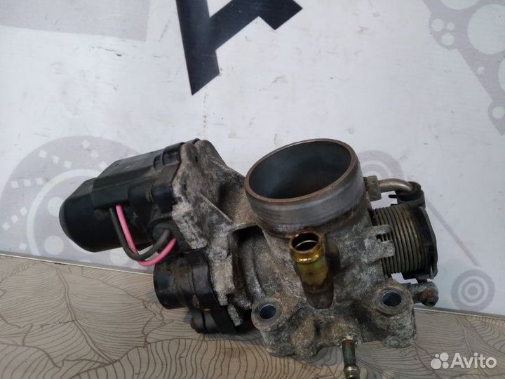 Дроссельная заслонка Toyota Prius NHW20 1.5 1nzfxe