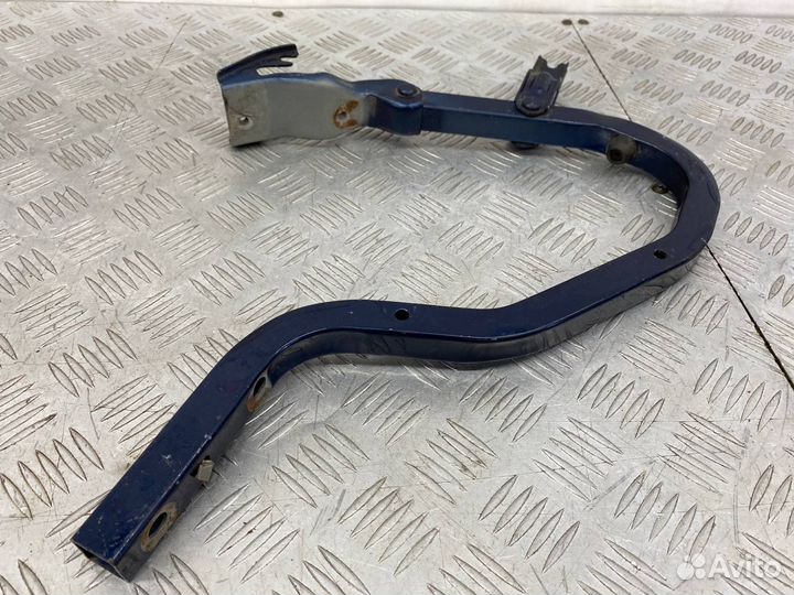 Б/У петля крышки багажника задний правый Hyundai