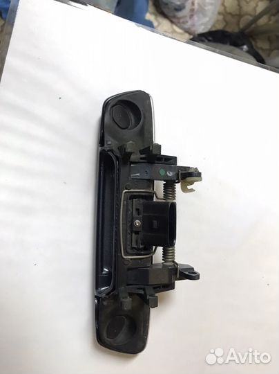 Ручка двери задняя левая audi a8 d3