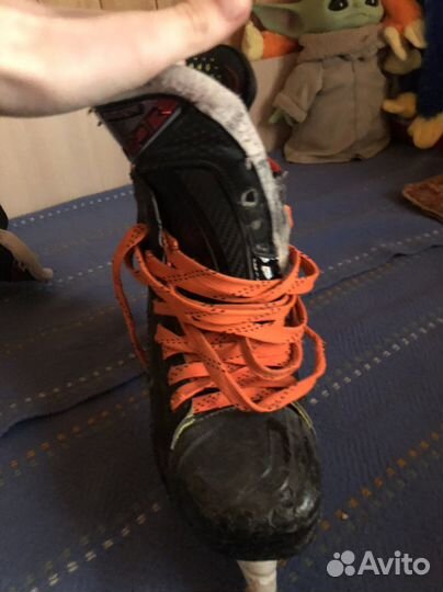 Коньки хоккейные 37 размер бауер