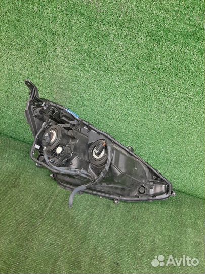 Фара toyota aqua NHP10 2012 контрактная