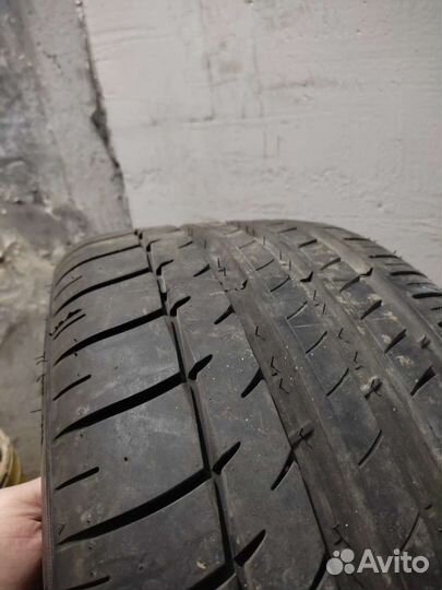 Triangle TH201 245/35 R20