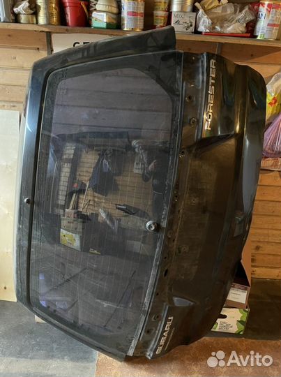 Задняя дверь subaru forester