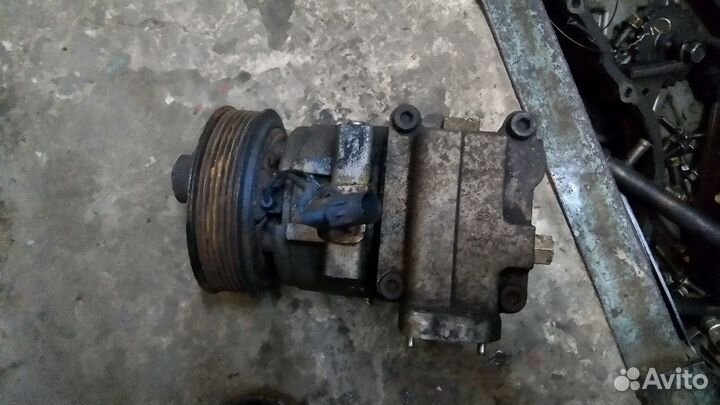 Компрессор кондиционера starex 06 977014H050