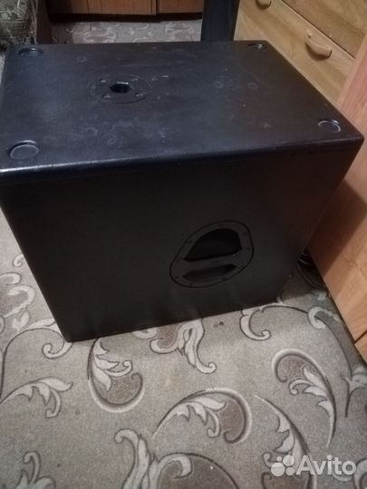 Сабвуфер dB SUB-05