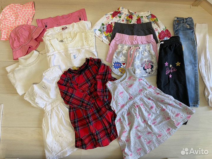 Пакет одежды для девочки 98