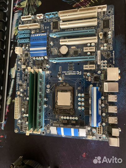 Материнская плата с процессором